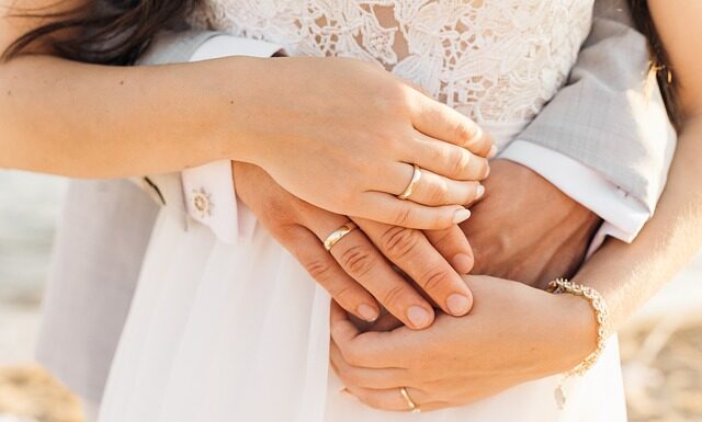 Czy narzeczona może wybierać garnitur?