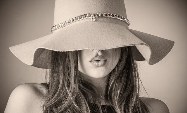 Jakie Kamizelki męskie są modne?