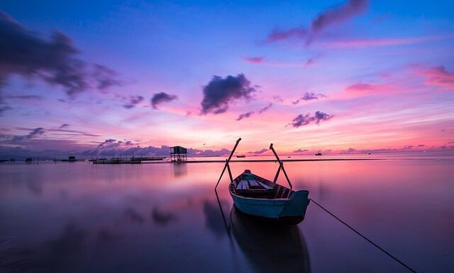 Jak dobrać kolor butów do sukienki?